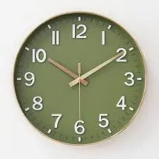 Horloge de cuisine couleur verte et dore